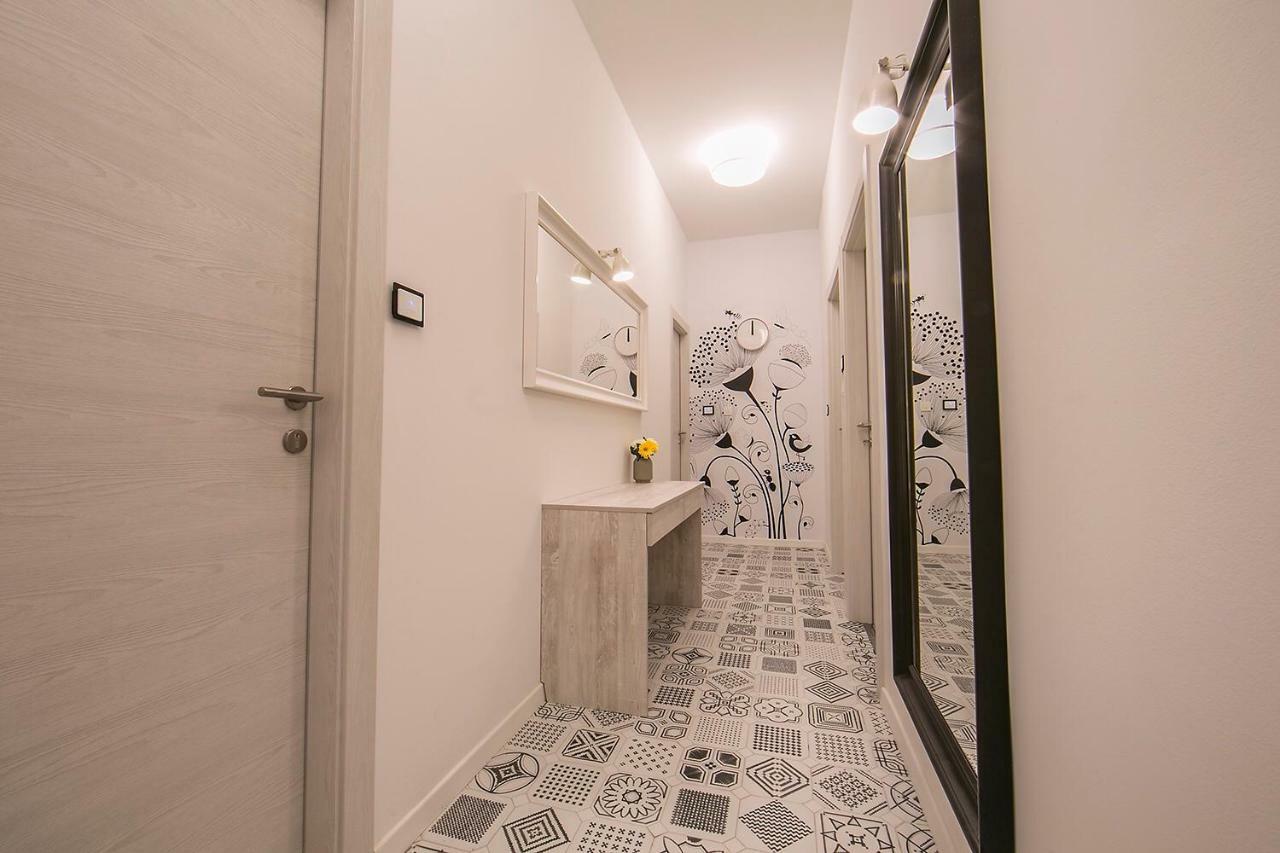 Rooms Nela Σπλιτ Εξωτερικό φωτογραφία