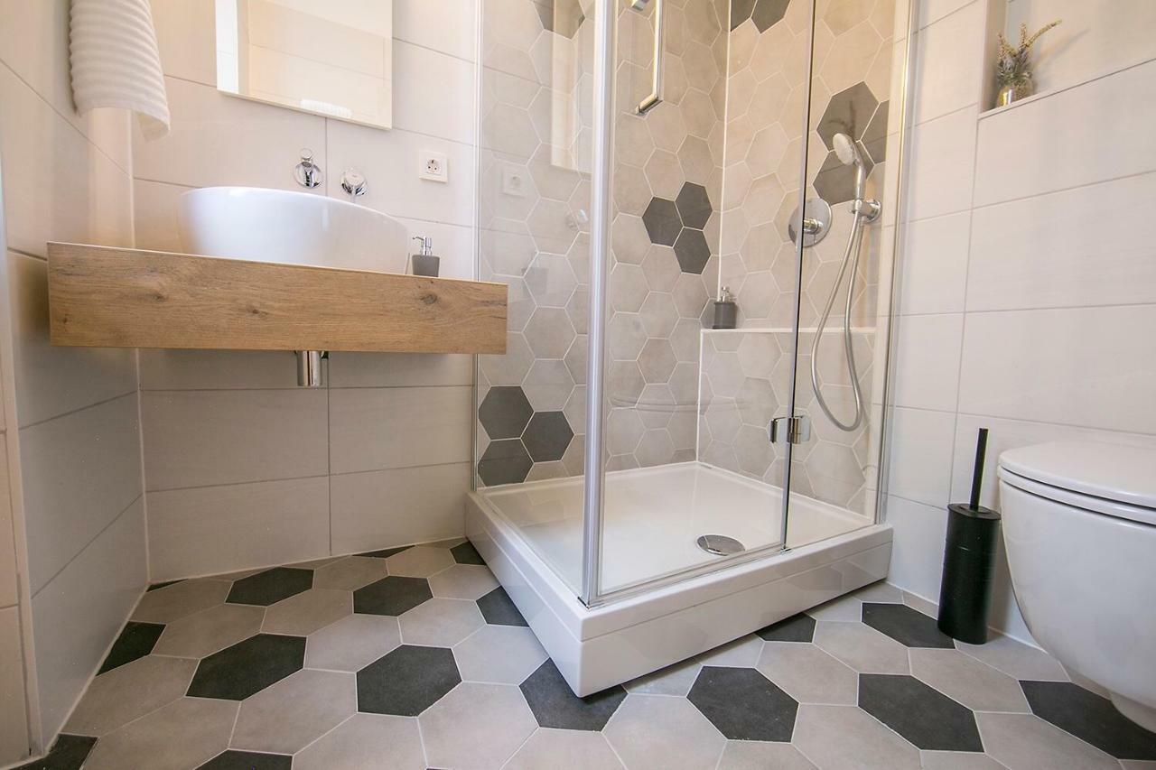 Rooms Nela Σπλιτ Εξωτερικό φωτογραφία