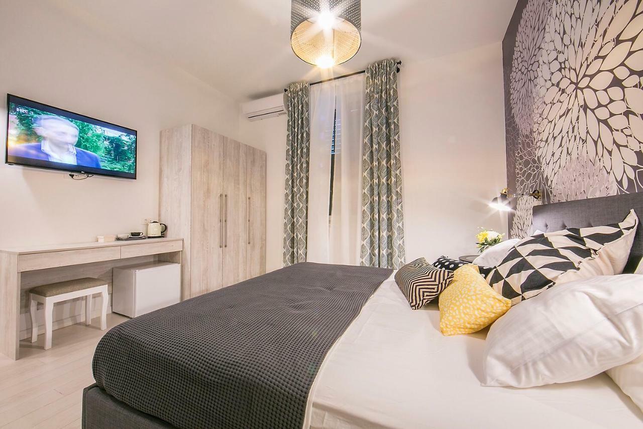 Rooms Nela Σπλιτ Εξωτερικό φωτογραφία